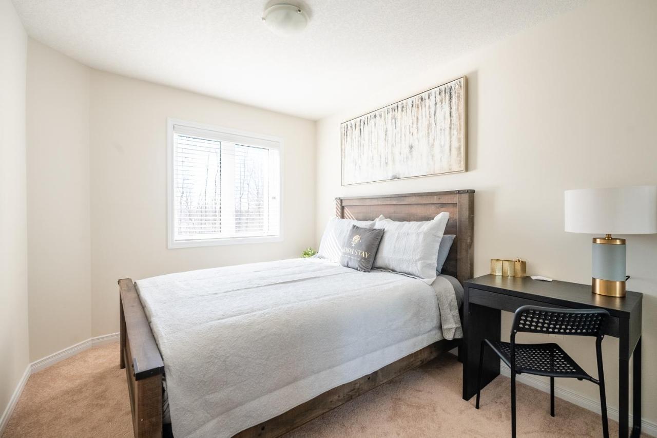 New 3Br Townhouse, Minutes To Niagara Falls And Brock University By Globalstay 소롤드 외부 사진