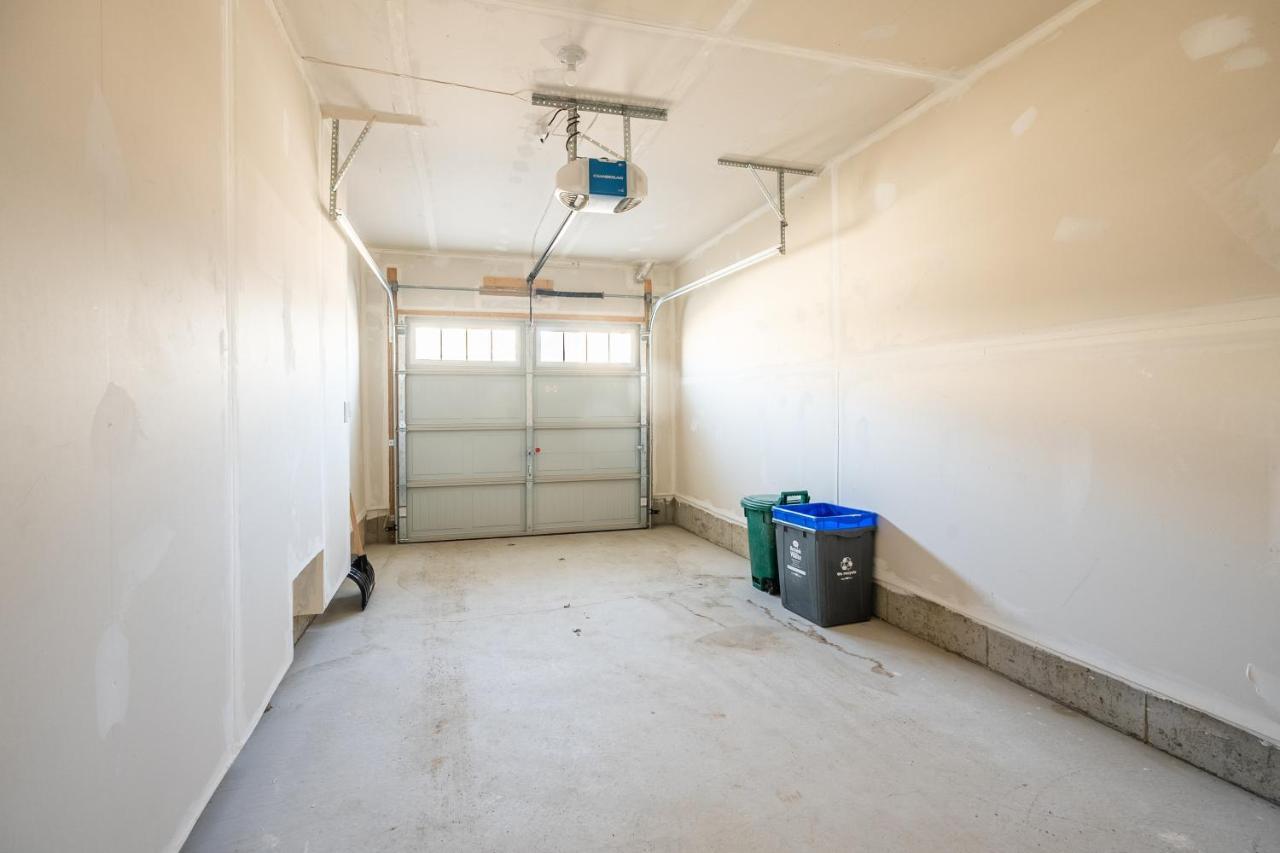 New 3Br Townhouse, Minutes To Niagara Falls And Brock University By Globalstay 소롤드 외부 사진