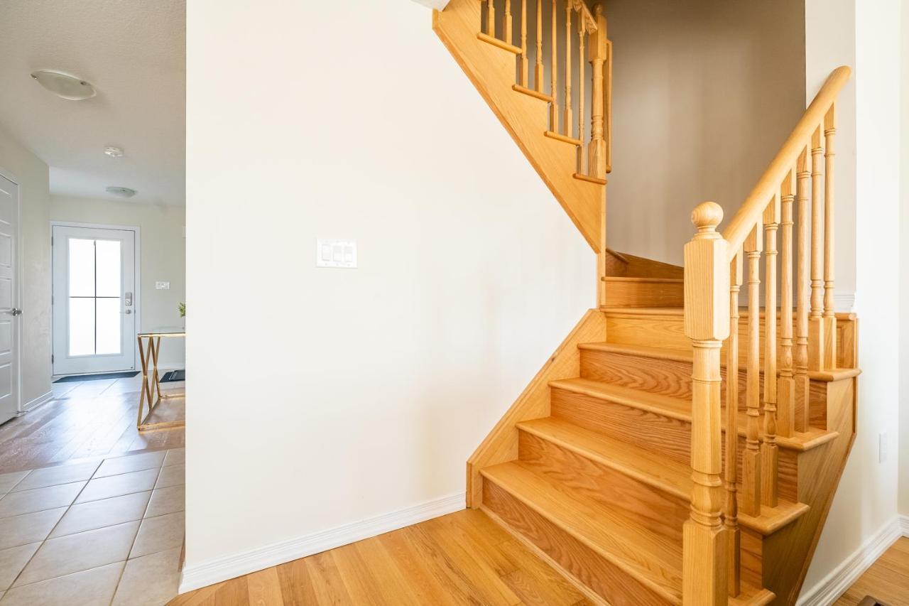 New 3Br Townhouse, Minutes To Niagara Falls And Brock University By Globalstay 소롤드 외부 사진